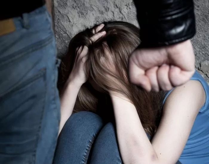 “치킨 시킬게요” 112로 걸려온 배달 전화 한 통...경찰은 곧장 현장으로 출동했다