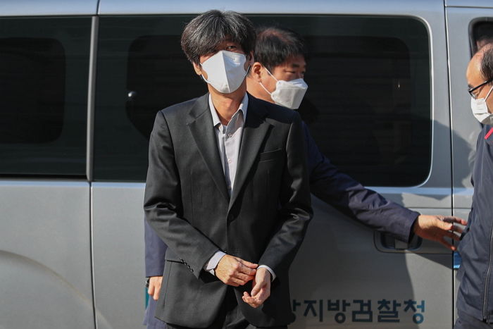 ‘대장동 특혜·비리’ 수사하는 검찰 수사팀 6명, 코로나 확진