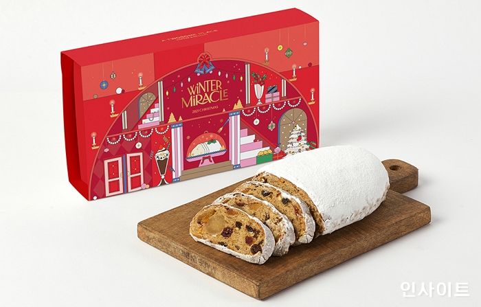 투썸플레이스, 크리스마스 설렘 담은 ‘투썸 슈톨렌’ 출시