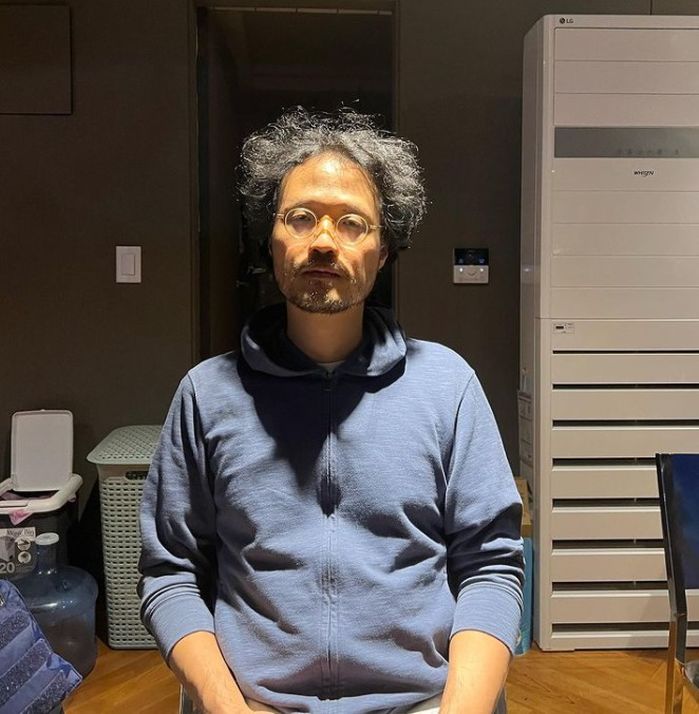 “퀭한 눈+덥수룩 수염”...수척한 모습으로 ‘감금설’까지 나온 조정치 근황