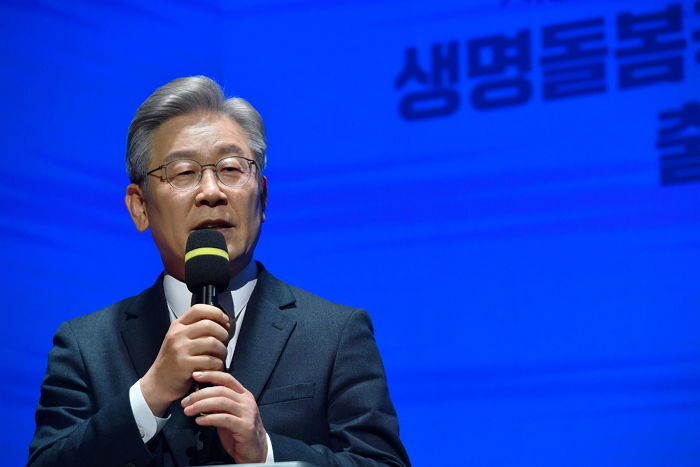이재명 “부동산 개발 이익, 전 국민에게 ‘가상자산’으로 지급 검토”