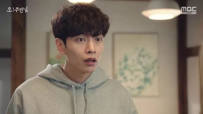 “과 여후배가 자취방에 놀러와 샤워하고 속옷 두 번이나 놓고 갔는데, 그린라이트겠죠?”