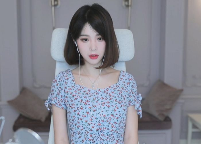 “택시 타는데 쫓아와”...스토커 피해 또다시 호소하며 생방송 중 울먹인 BJ 릴카