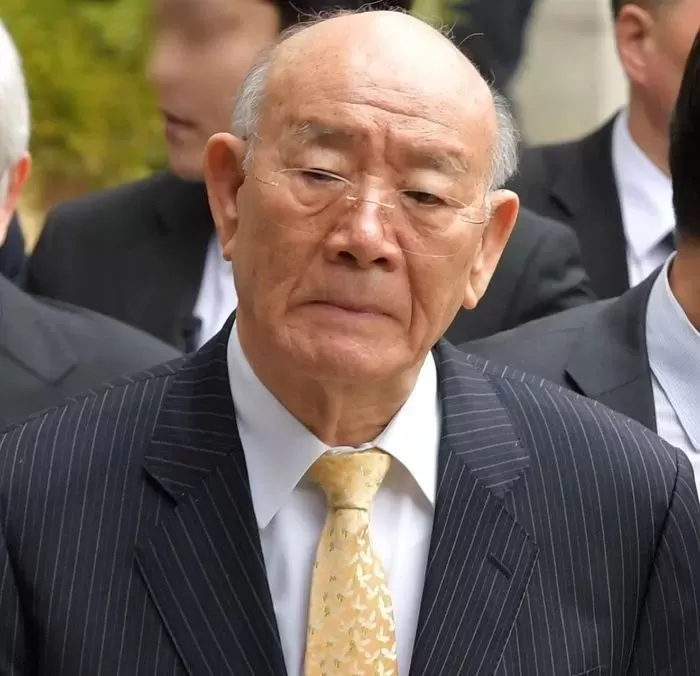 정부, 화이자 맞고 혈액암 걸렸다는 전두환 측 주장에 인과성 조사 한다