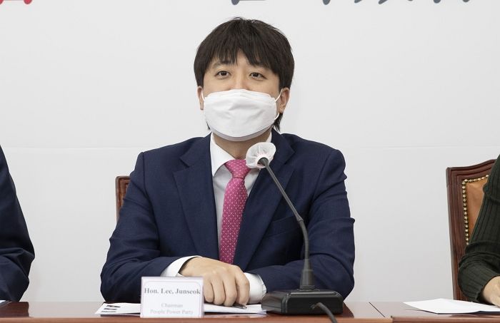 김기현 국힘 원내대표 “이준석 어제 술 많이 마셨다고...완전히 헤매고 있는 듯”