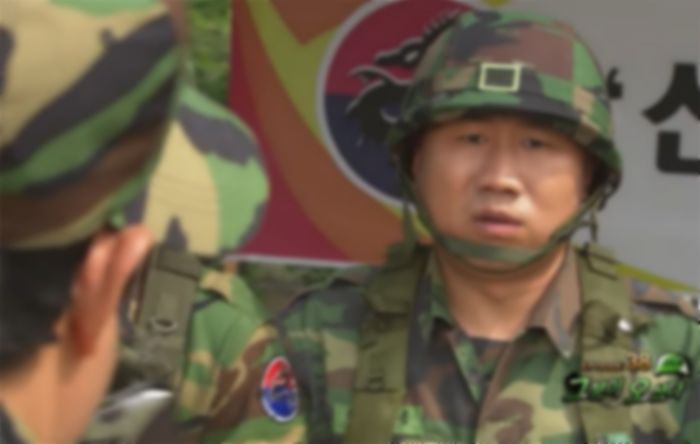 “이제 선임들 긴장 좀 하겠죠?”...인사 안한다고 지적한 상병 다른 부대 보내버린 일병이 올린 글