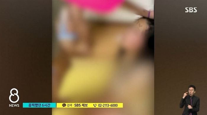 옷 벗겨져 ‘집단폭행’ 당한 여학생 신고했지만, 경찰 집 앞까지 왔다가 그냥 돌아갔다 (영상)