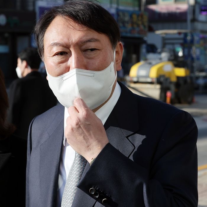 ‘양심냉장고’ 줬던 쌀집아저씨 김영희 PD, 윤석열 대신 이재명한테 갔다