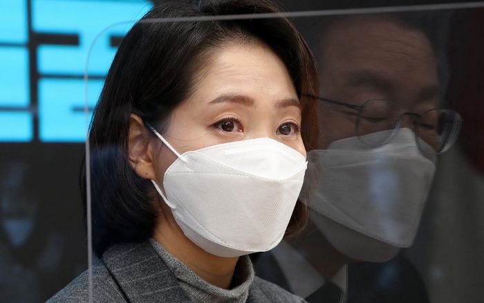 ‘혼외자 논란’ 사퇴 조동연...가세연 “계속 피해자 코스프레 하면 추가 폭로”