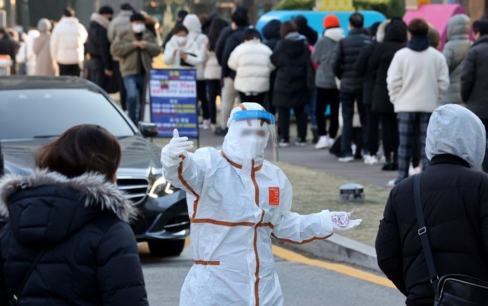 코로나 확진자 5천명 돌파 소식에 한국인들 ‘한염자’라 부르며 조롱하는 일본 누리꾼들