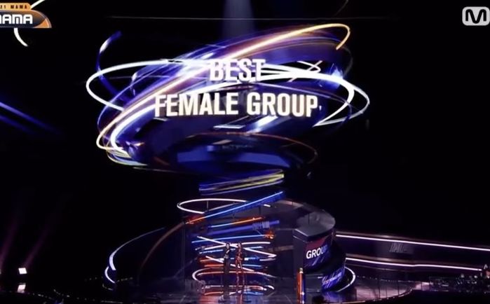 글로벌 도약 예고한 ‘2021 MAMA’, 시상식 내 지나친 ‘영어’ 사용에 비난 쇄도