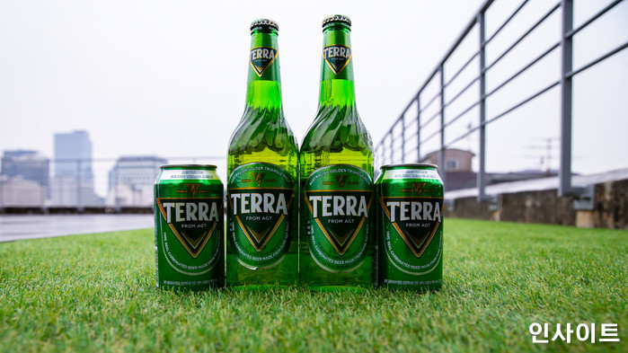 ‘테진아X테슬라’ 소맥 유행 덕분에 천 일 동안 ‘23.6억 병’ 팔린 맥주 테라