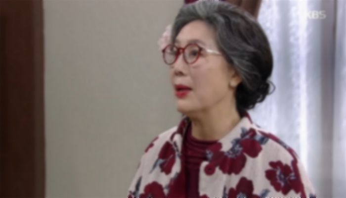 “2,30대 브랜드만 입는 시어머니가 저한텐 60대 할머니 스타일 옷을 선물합니다”