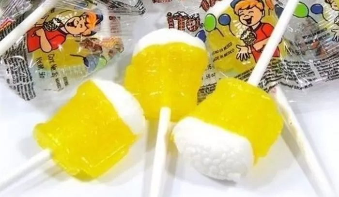 90년대생들 초딩 때 학교 끝나고 문방구 앞에서 꼭 먹었던던 100원짜리 '맥주 사탕' - 인사이트