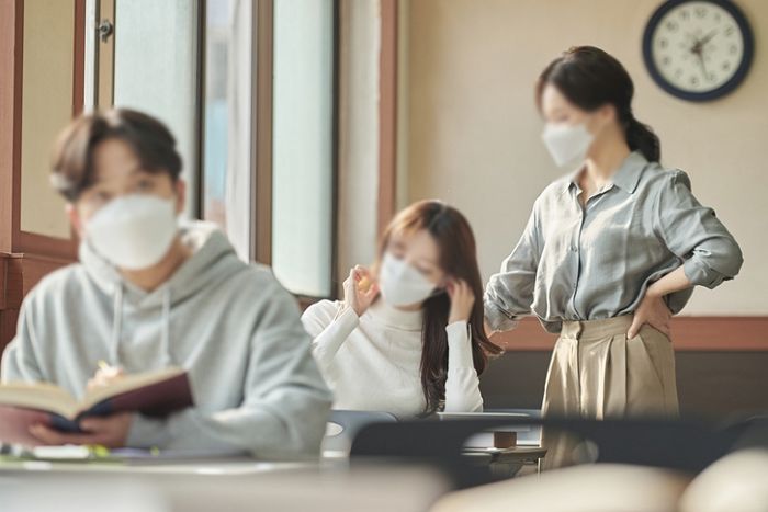 청소년 방역패스 위반한 학원·카페·PC방 주인에게 과태료 300만원 부과