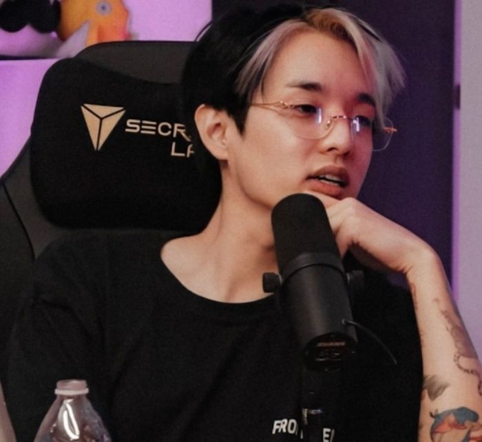 팔에 타투로 탈퇴 날짜 ‘211231’ 새겨놓았던 데이식스 멤버