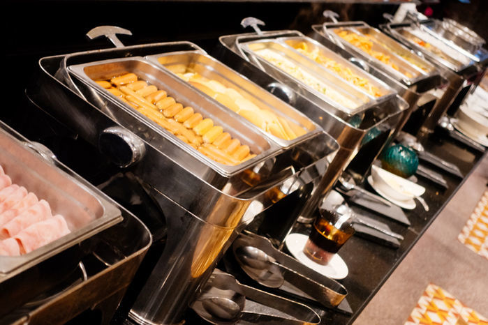 ‘신라·롯데·신세계’ 호텔 뷔페, 가격 최대 약 30% 인상