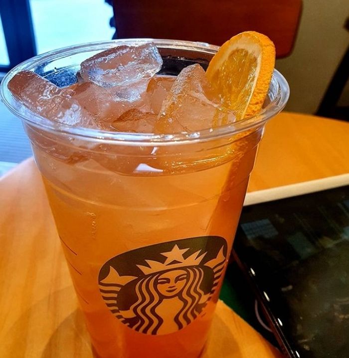 스타벅스, 상큼달콤한 ‘캐모마일 릴렉서’ 오렌지맛 신상 출시