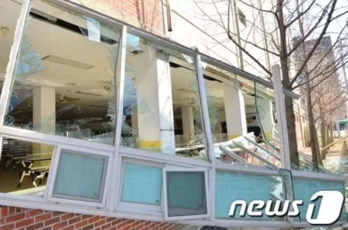 연일초등학교 급식소 이미지
