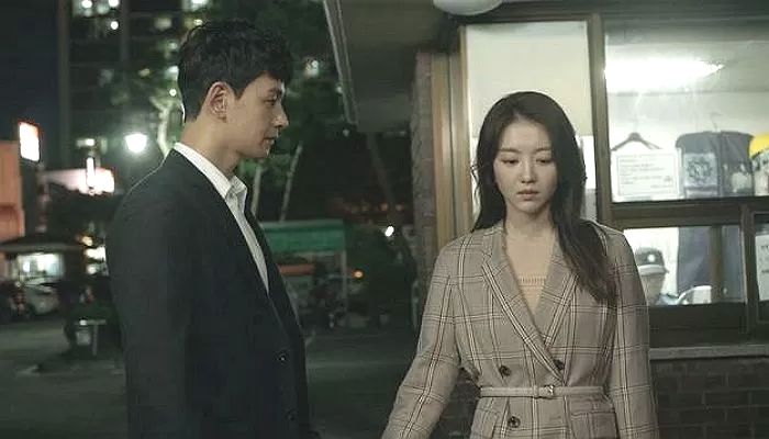 “고급 아파트 사는 금수저 남친한테 ‘LH’ 산다고 말 못하겠어요”