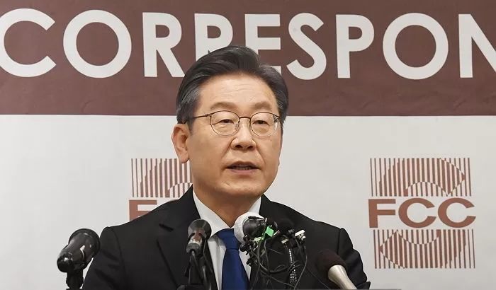 수능 출제 때 ‘대학생 출제위원’ 참여시키고 초고난도 문제 안 내겠다는 이재명의 ‘수능 공약’