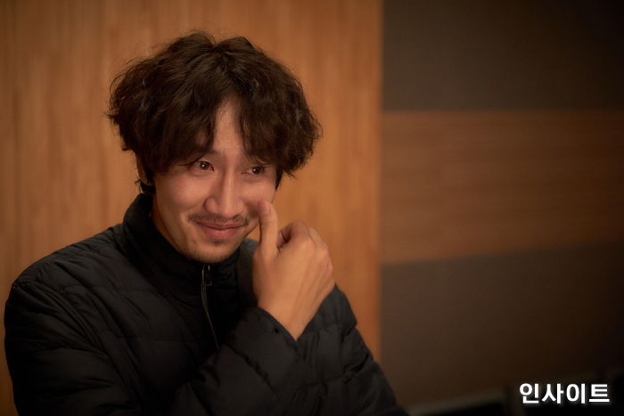 이광수, ‘해피 뉴 이어’에 이어 ‘해적: 도깨비 깃발’까지... 탄탄한 연기 내공 발휘