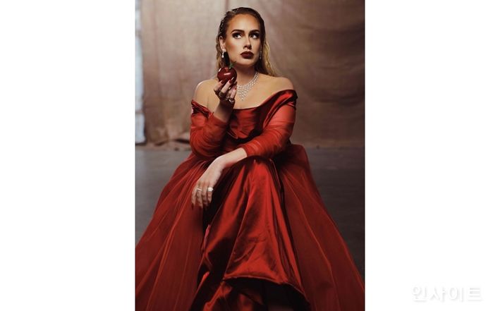 새 뮤직비디오 공개한 아델, 빌보드 차트 통산 8번째 1위