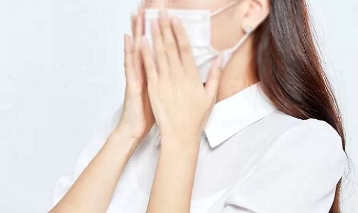 면접 중 얼굴 확인하게 마스크 내리라는 면접관에게 “성희롱, 신고한다”고 한 취준생