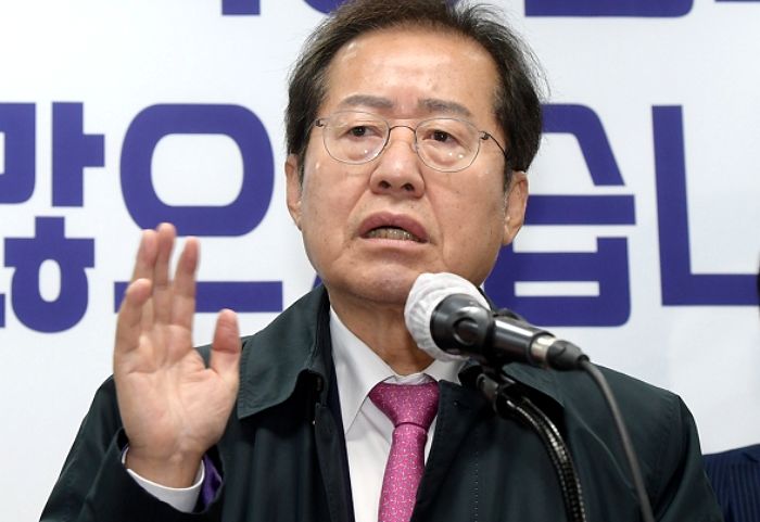 홍준표 “미래없는 대선...나를 당에서 내보내라”