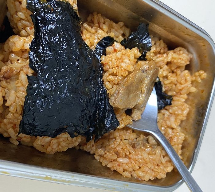 “아침 꼭 먹고 빨리와”...재수생 언니 위해 11살 여동생이 매일 올려두는 도시락 손편지