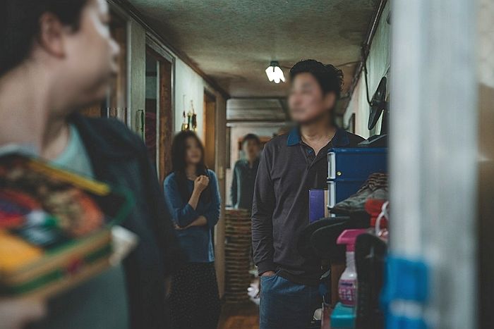 새벽 3시에 여친 집으로 ‘크로플 배달’ 보낸 남친...“사랑꾼이다 vs 무개념이다”