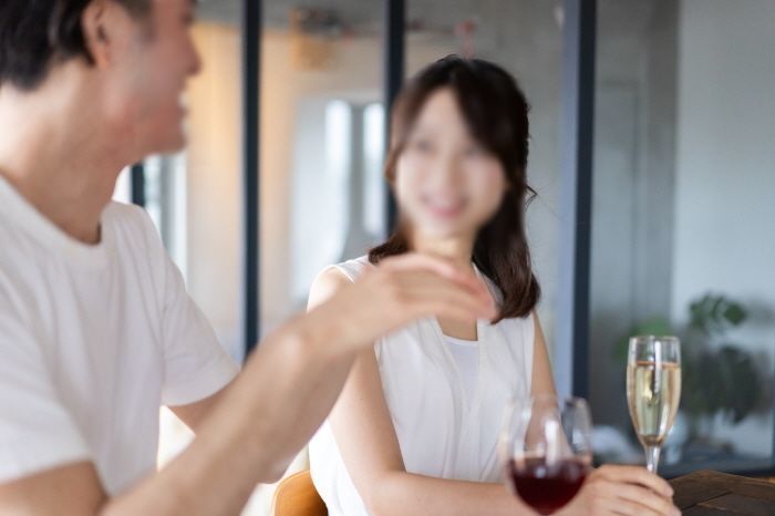 키 크고 잘생긴 훈남이 자기 말 너무 잘 들어줘 ‘페미’ 커밍아웃한 여성의 최후