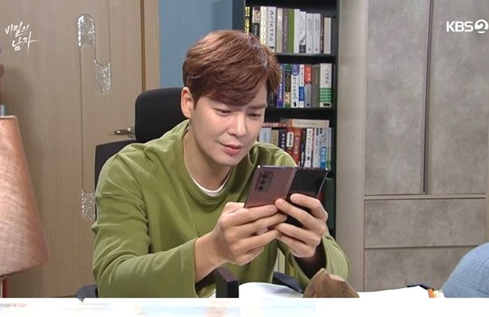 “결혼한 전 여친이 자기 아들 이름을 ‘제 이름’과 똑같이 지었습니다”