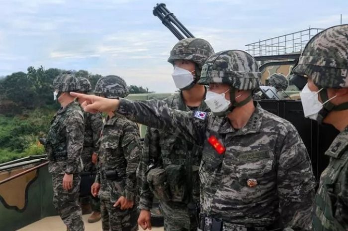 윤석열 “해병대 독립, 4군 체제로 전환하겠다...사령관은 4성 장군 진급”