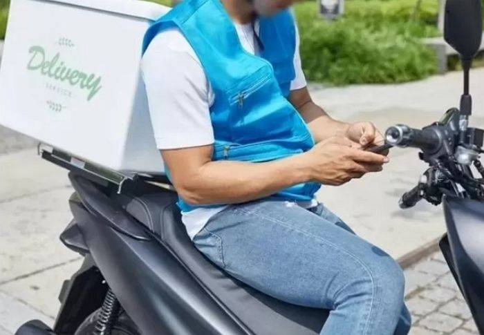 주식 폭락하고 배달하게 된 라이더가 ‘절대 안 걸린다’며 공유한 몰래 음식 빼먹는 법
