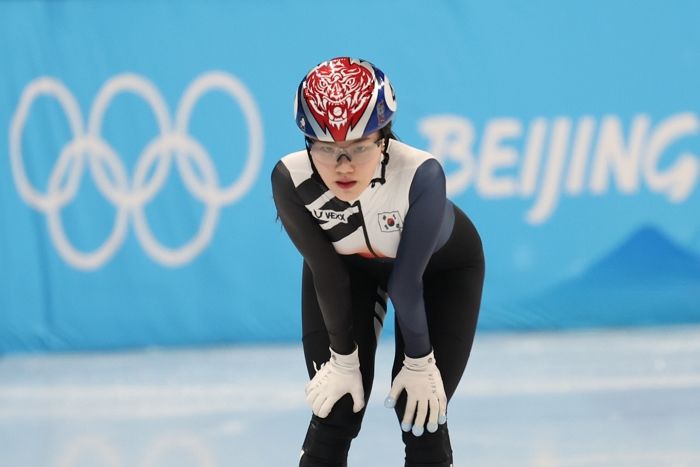 쇼트트랙 이유빈, 여자 1000m 조 1위로 ‘준결승’ 진출