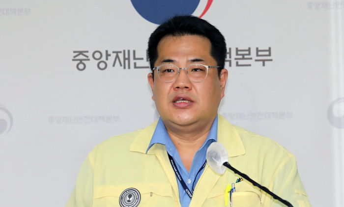 정부 오는 18일 거리두기 조정 방안 발표…방역패스는 유지