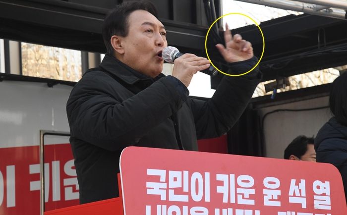 “이만희·윤석열 손동작 같다” 민주당 지적에 국힘이 공개한 이재명 사진