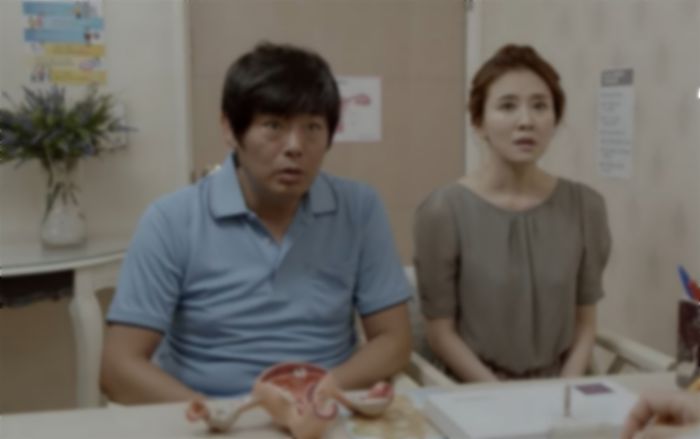 재수하는 딸과 상의 없이 늦둥이 동생 낳은 부모님...“배려없다 vs 딸이 예민”