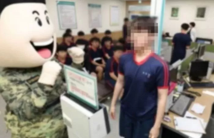 재검 3번 만에 군 면제 판정받은 ‘시각장애 1급’ 장애인이 울면서 한 말