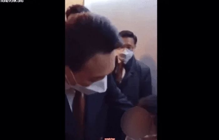 대통령 당선 축하해주려 집앞서 기다리는 아이를 본 윤석열이 한 행동 (영상)