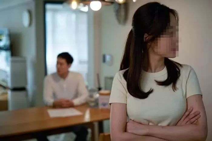 “주민번호 뒷자리 숫자 3·4로 시작하는 걸 모르는 남친과 결국 헤어졌어요”