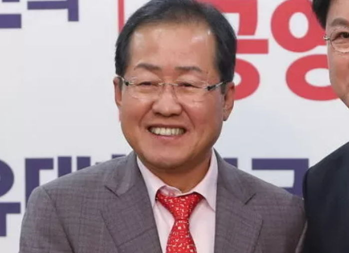 윤석열 당선된 뒤 대구시장 출마 선언한 홍준표가 전한 메시지