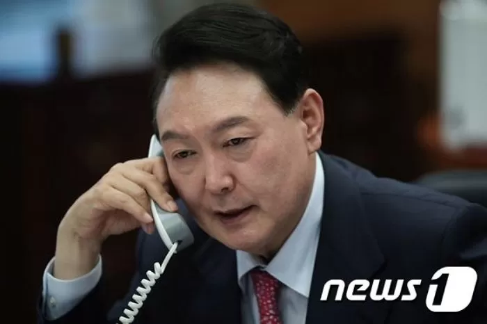 尹 당선인, 우크라이나 젤렌스키 대통령과 전화 통화