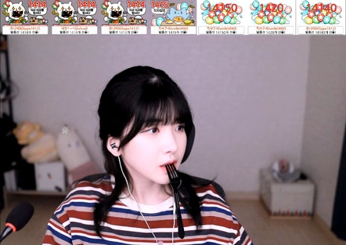 2년 만에 ‘얼굴 공개’ 하더니 엿새 만에 별풍선 4400만원치 벌어들인 BJ 수피