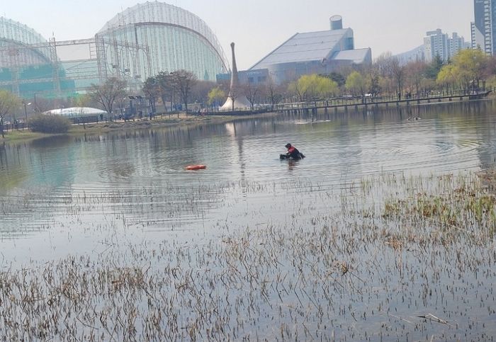 부천 호수공원서 가출 신고된 여성 시신 발견