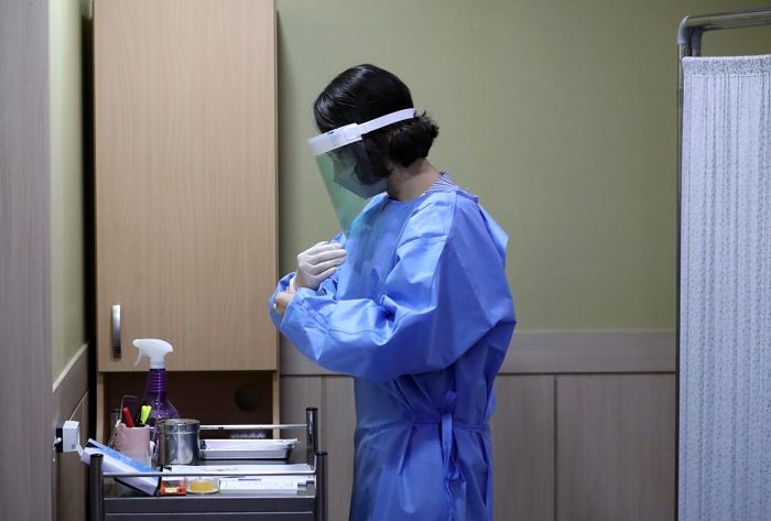 어제(5일) 국내 코로나19 확진자 28만 6,294명...이틀째 20만명대