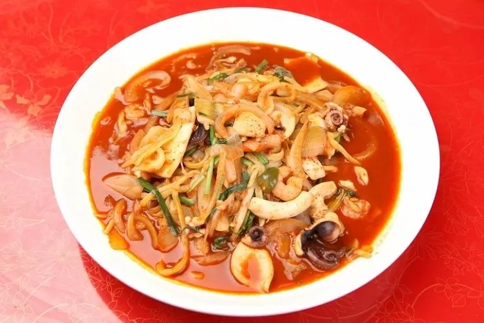 짬뽕 이미지