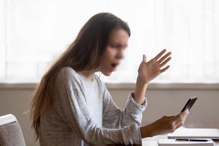 전여친을 회사 부장님으로 저장한 남친 ‘카톡’을 본 여성이 마주한 충격적 진실