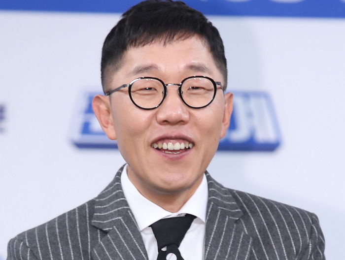 김제동 토크 콘서트 매진...“여성 81%·40대 예매율 압도적”